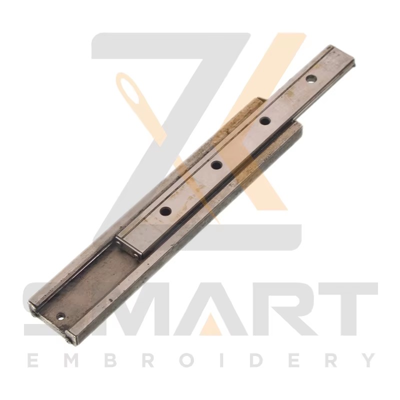 Korišteno originalno 6 boja Tajima Looper Case Slide Unit Chenille stroj za vezivanje dijelova CL0233010600 CH018